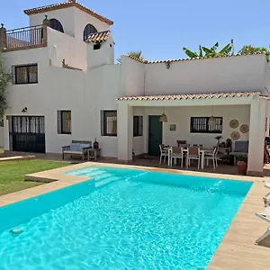  Vakantiehuis Guadaira, House With Pool In Seville Southern Spain